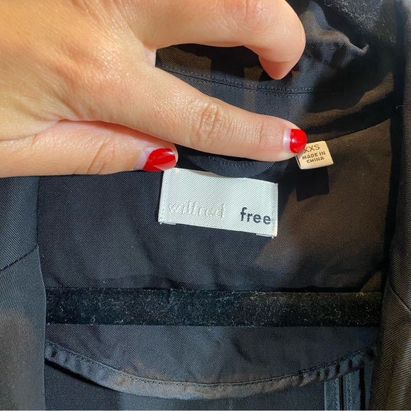 Aritzia Wilfred Free Satin Long Black Trench Blazer Size XXS - Picture 3 of 8